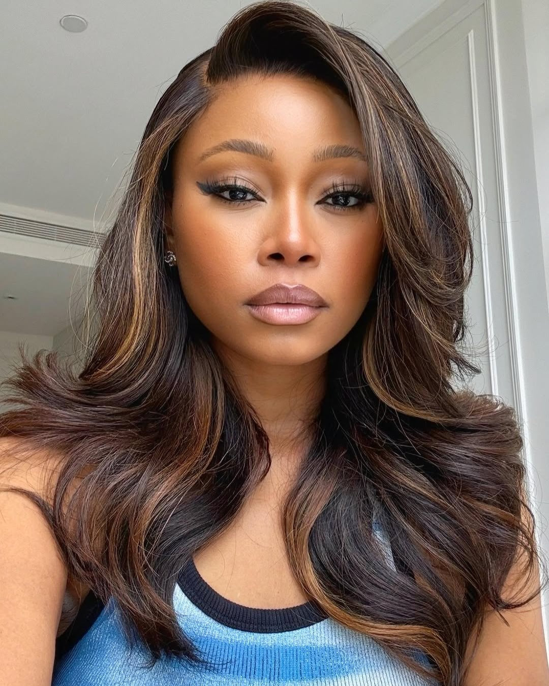 Dark Brown Base With Honey-blonde Highlights Layered Lace Front Wig