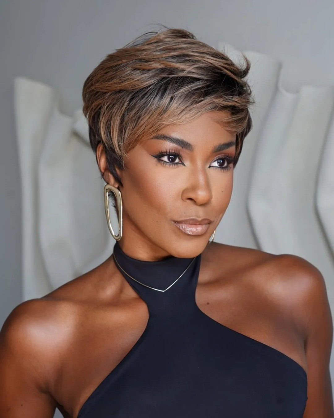 Wear & Go Dark Blonde Highlighted Pixie Short Wig