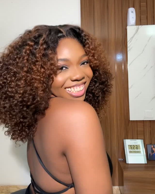 Middle Part Curly Ombre Brown 5x5 Lace Closure Wig