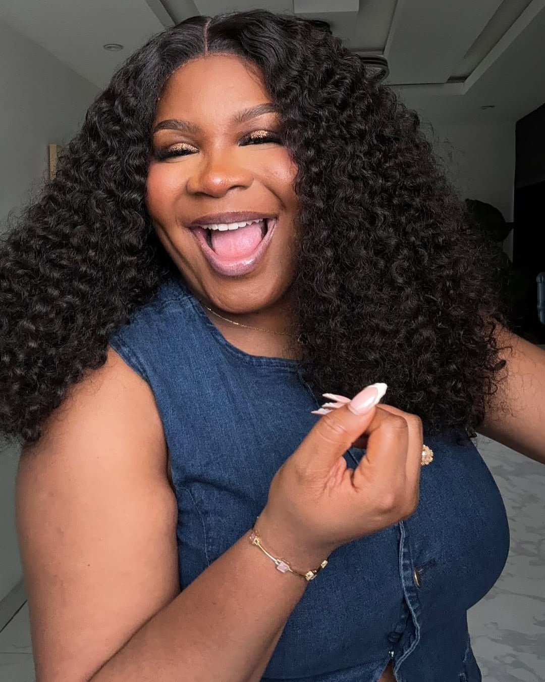 Fluffy Water Wave Glueless Curly 5x5 Lace Closure Wig