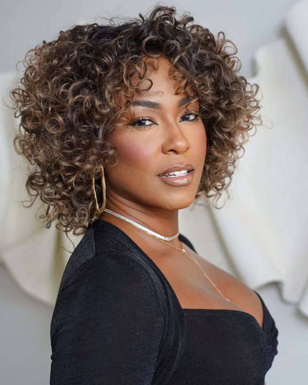 Wear & Go Glueless Brown Highlight With Dark Root Curly Bob Wig