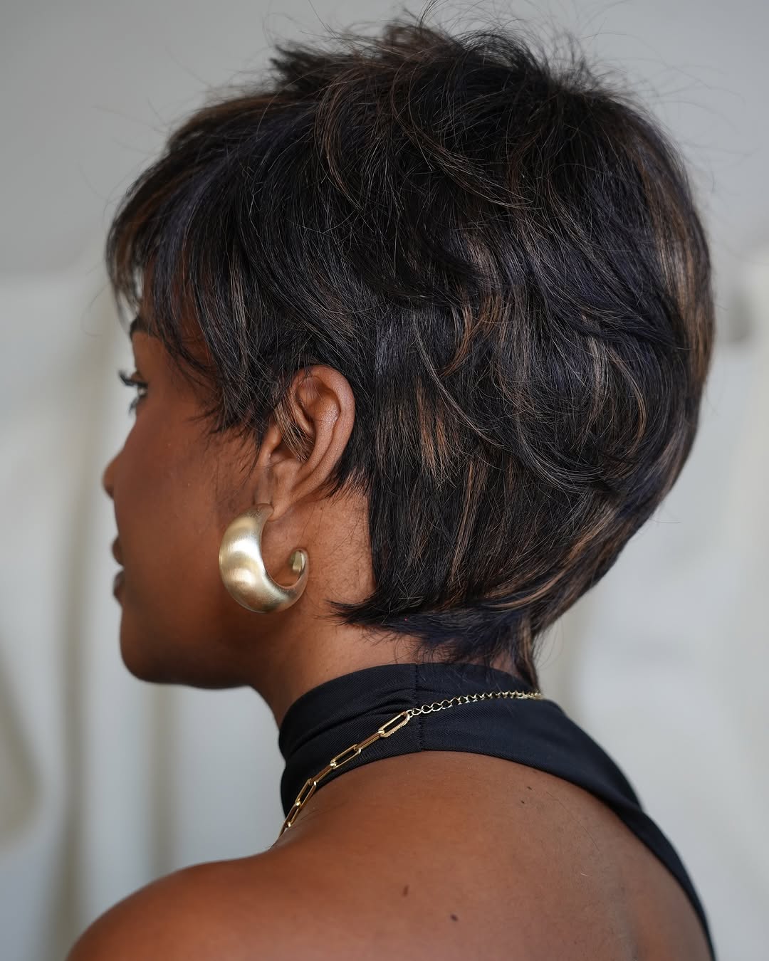 Light Brown Highlighted Pixie Cut Bangs Wig