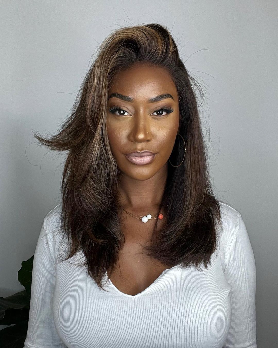 Dark Brown With Blonde Highlights Layered Wavy 13x4 Lace Front Wig