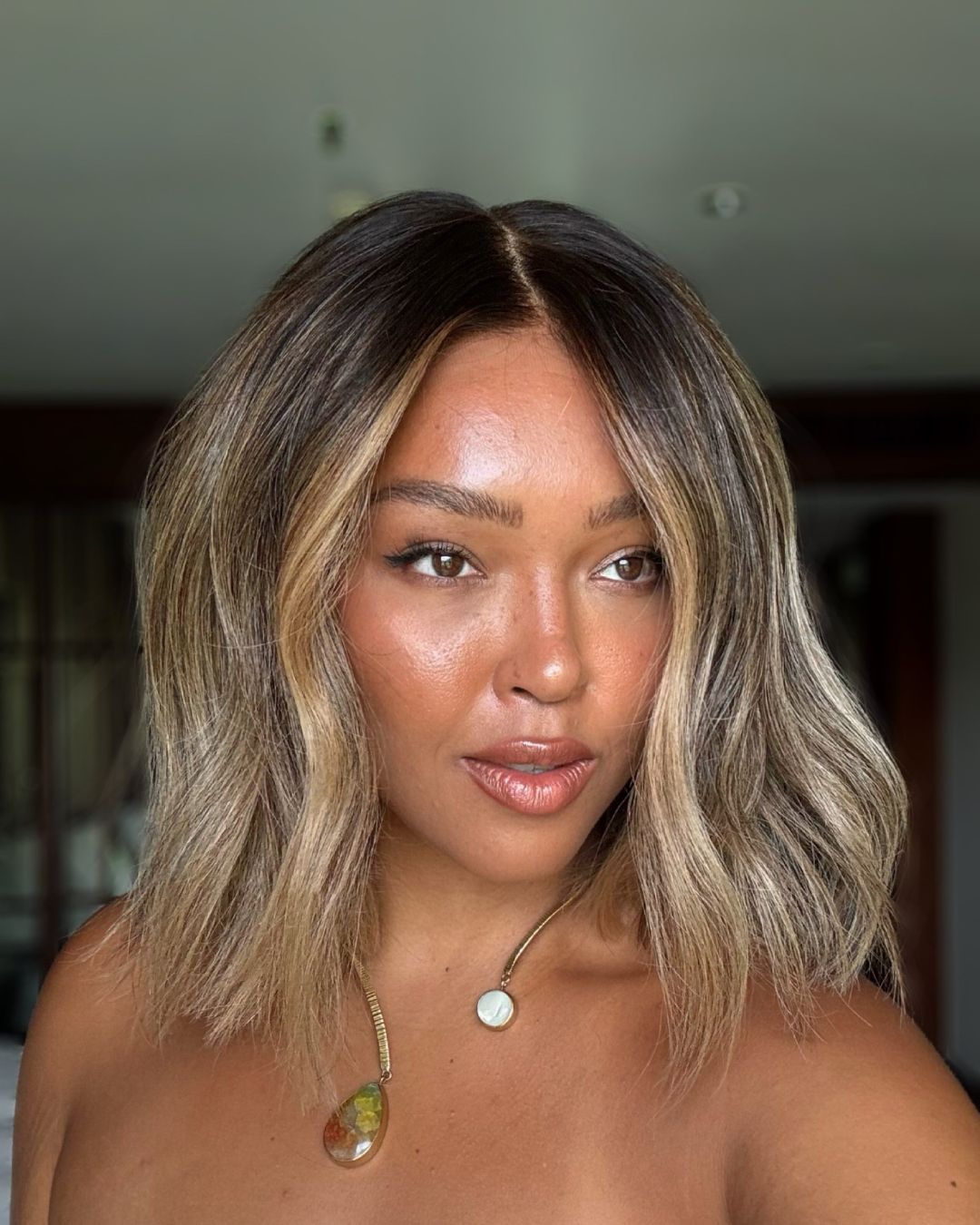 Melted Brown Highlighted Wavy 5x5 Lace Closure Wig