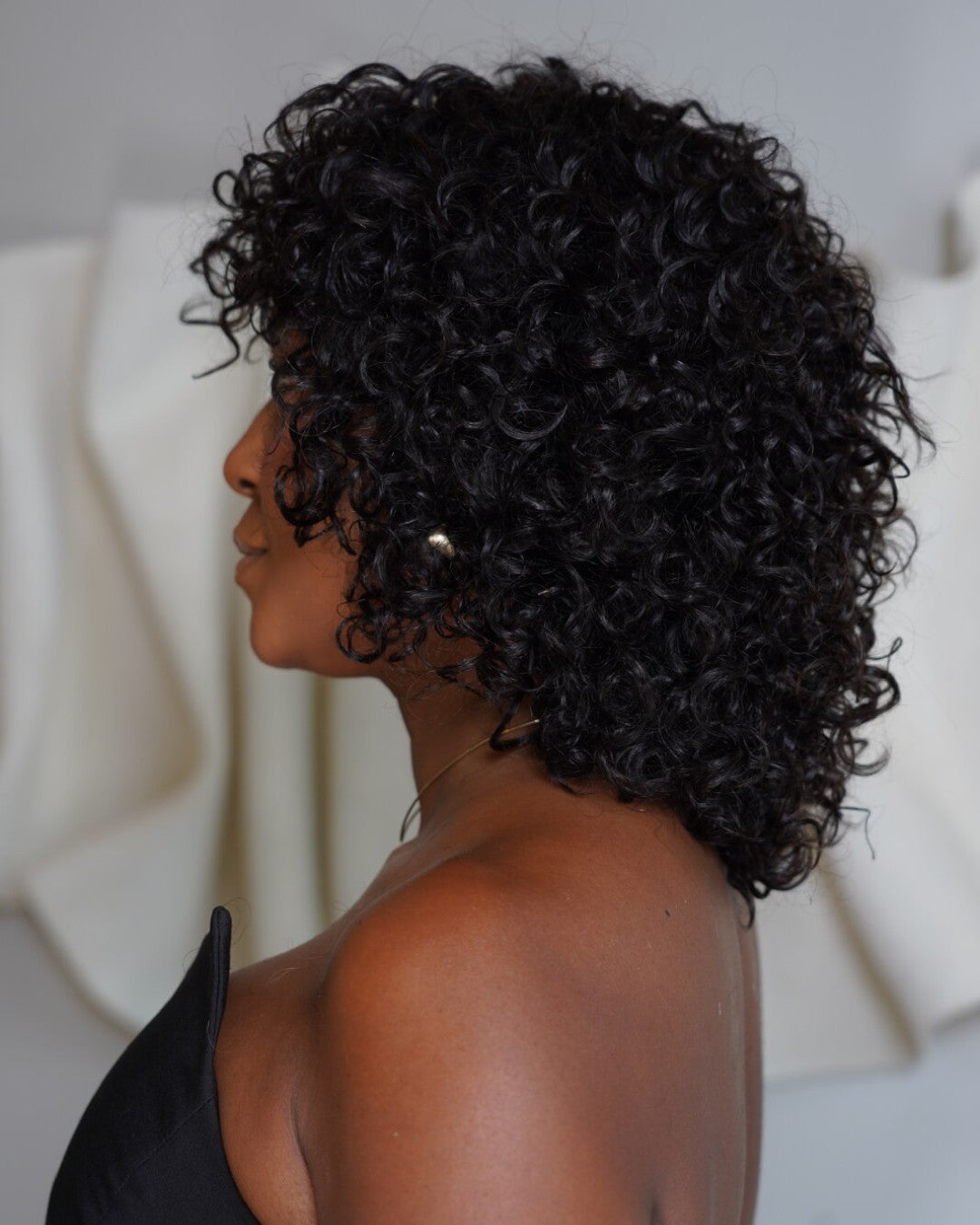 Glueless Bouncy Curly Wig With Bangs