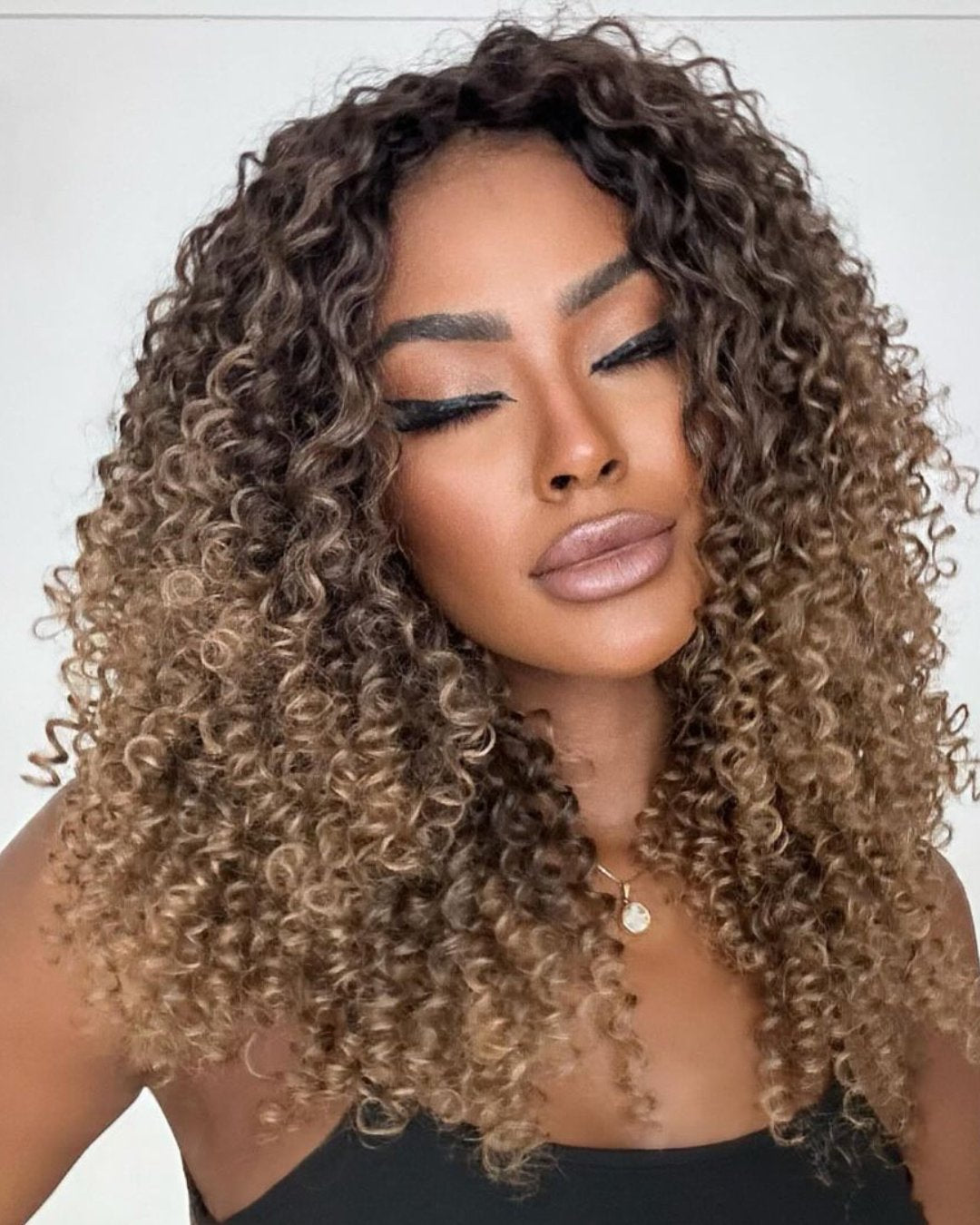 Ombre Golden Curly 5x5 Lace Closure Wig